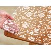 68667 5 makke sklo biely kvet pvc folia na stol na mieru